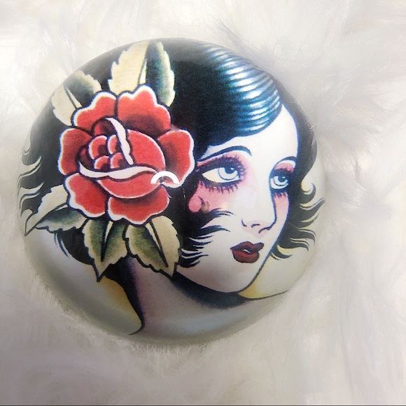 Unlisted Other - LIKE NEW Vintage Gypsy Girl Lady Rose Paperweight
